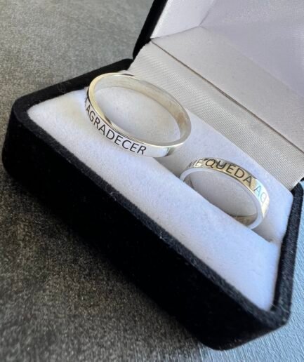 Alianzas Con Grabado Externo